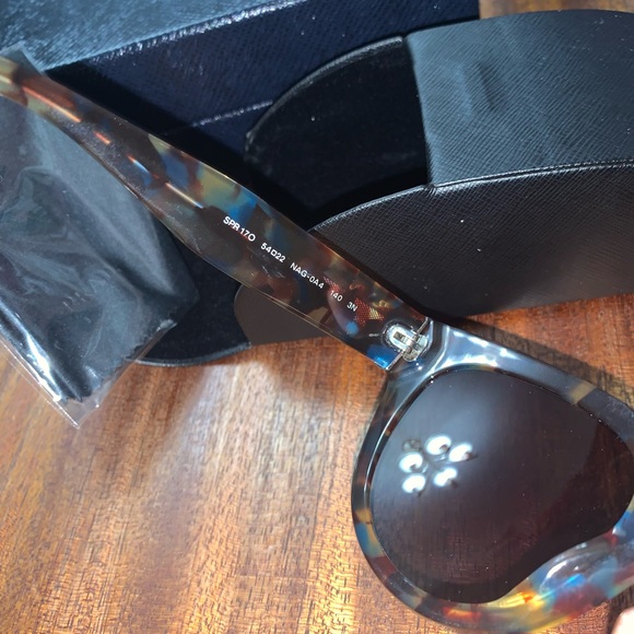 New in Box! Prada Cat Eye Sunglasses (brown/blue) - Picture 7 of 16